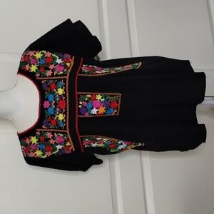 YZXDORWJ women's size XL black floral embroidered peasant blouse colorful